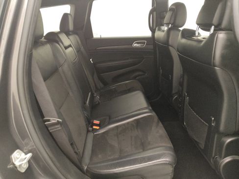 Used 2020 Jeep Grand Cherokee Altitude image 19