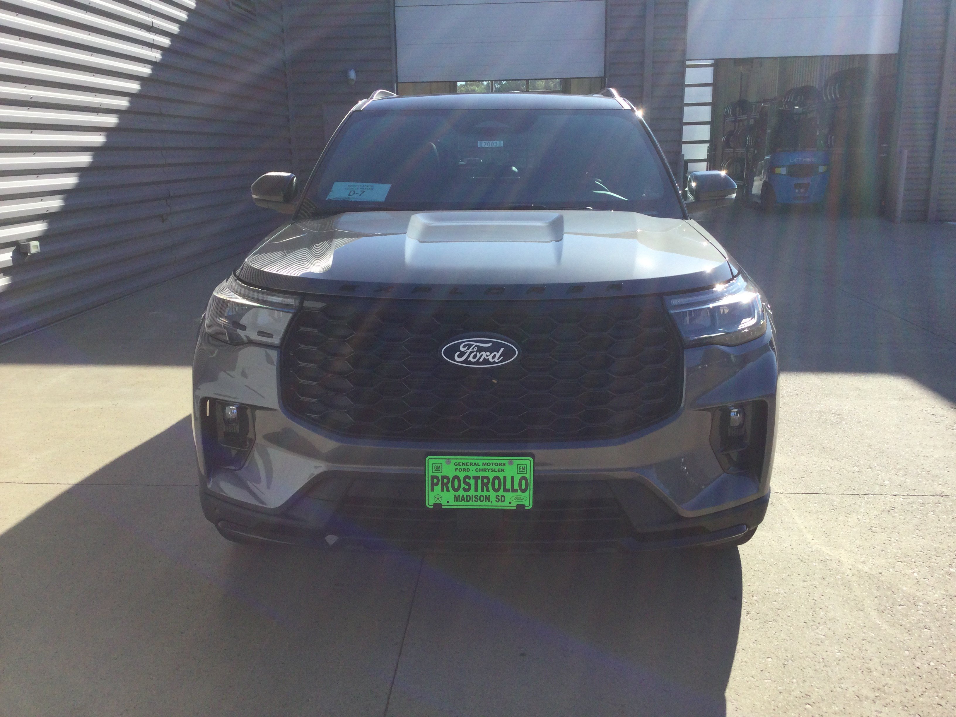 New 2027 Ford Explorer ST-Line w/ Premium Package AWD/4WD image 3