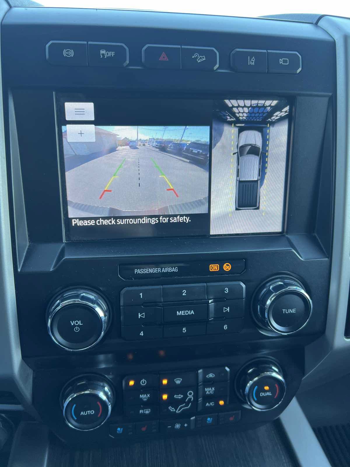Used 2020 Ford F250 Lariat w/ Chrome Package AWD/4WD image 13