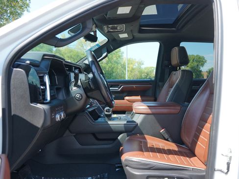 Used 2023 GMC Sierra 1500 Denali Ultimate AWD/4WD image 19
