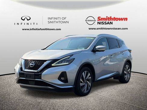 Used 2020 Nissan Murano SL w/ Moonroof Package AWD/4WD image 2