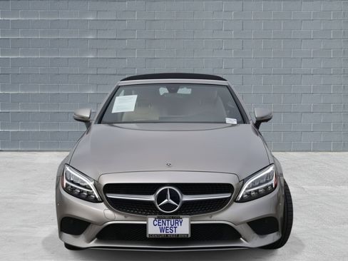 Used 2019 Mercedes-Benz C 300 Cabriolet image 2