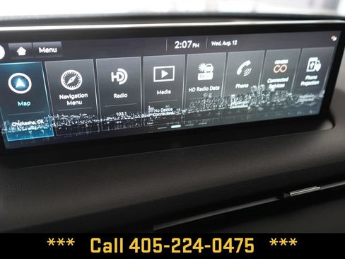 Used 2023 Genesis GV70 2.5T w/ Select Package AWD/4WD image 37