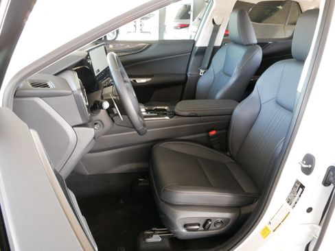 Used 2025 Lexus NX 350h AWD w/ Accessory Package (2T) image 2