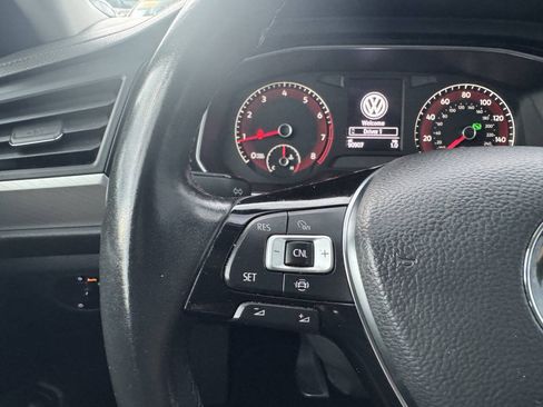Used 2019 Volkswagen Jetta SE FWD image 23