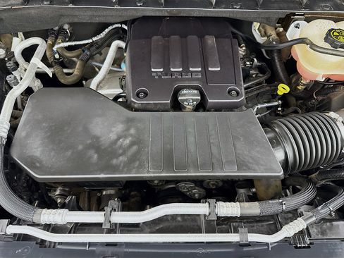 Used 2021 Chevrolet Silverado 1500 LT RWD image 57