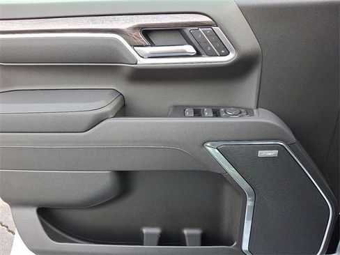 New 2026 Chevrolet Silverado 1500 LTZ image 9