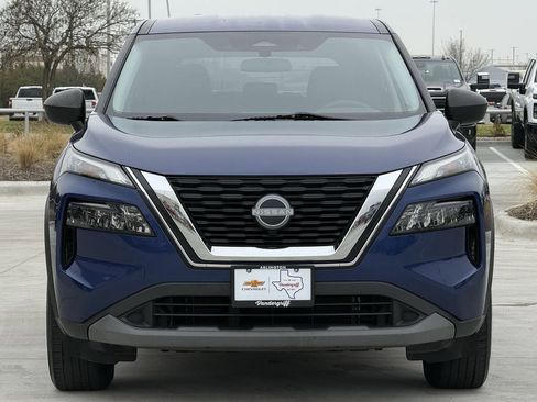 Used 2023 Nissan Rogue S image 7