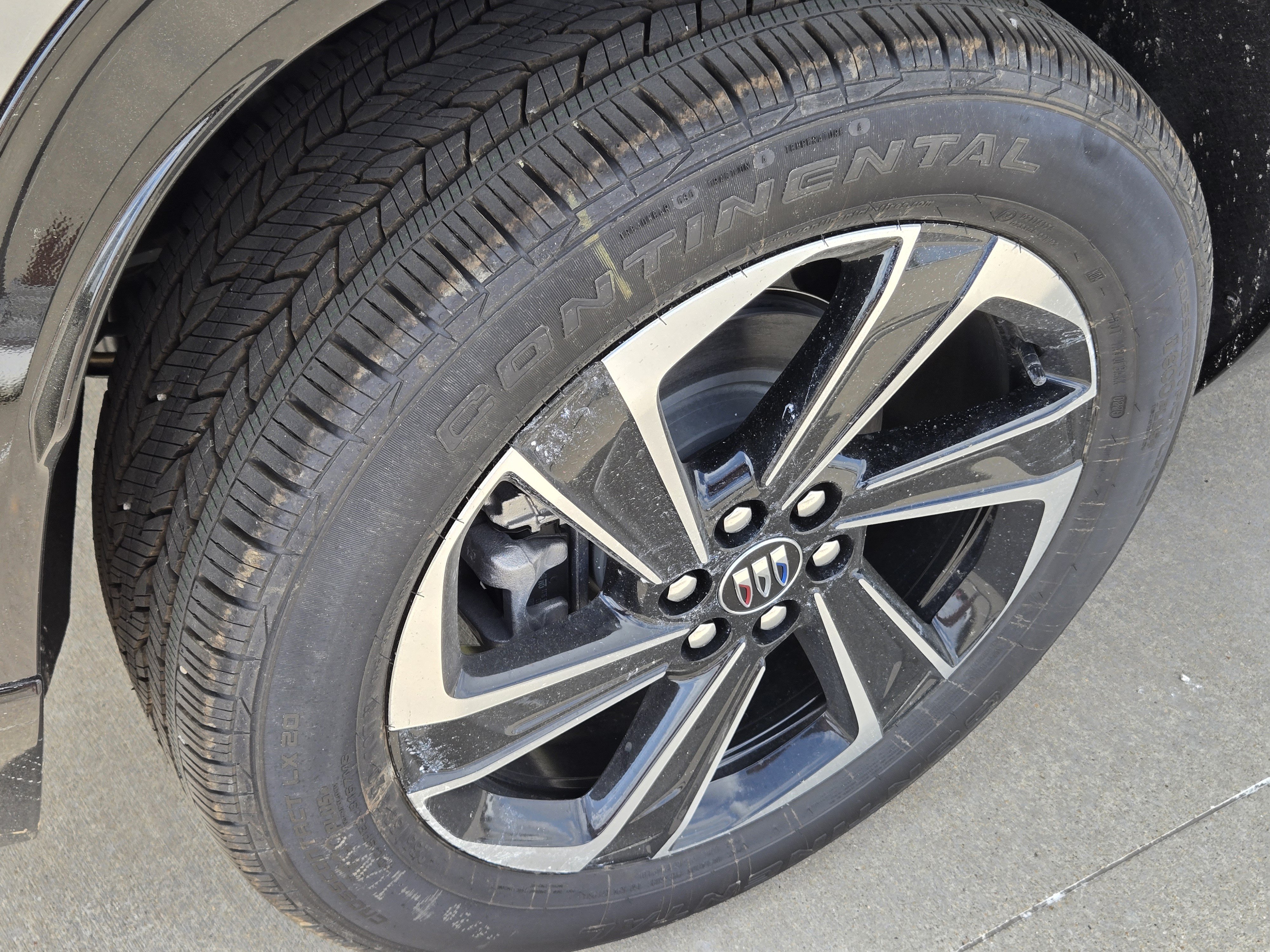 New 2026 Buick Enclave Sport Touring w/ Super Cruise Package FWD image 6