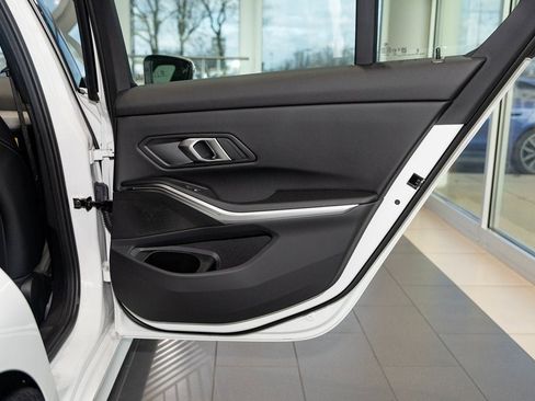 New 2026 BMW 330i xDrive Sedan w/ Premium Package image 35