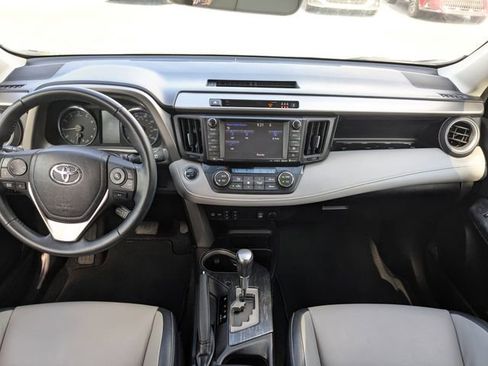 Used 2017 Toyota RAV4 Platinum FWD image 15