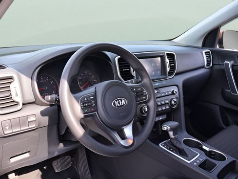 Used 2018 Kia Sportage LX w/ LX Popular Package AWD/4WD image 12