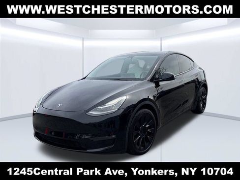 Used 2021 Tesla Model Y Long Range AWD/4WD image 1