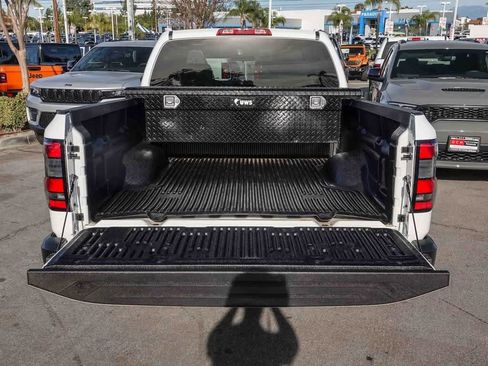 Used 2022 Nissan Frontier S image 25