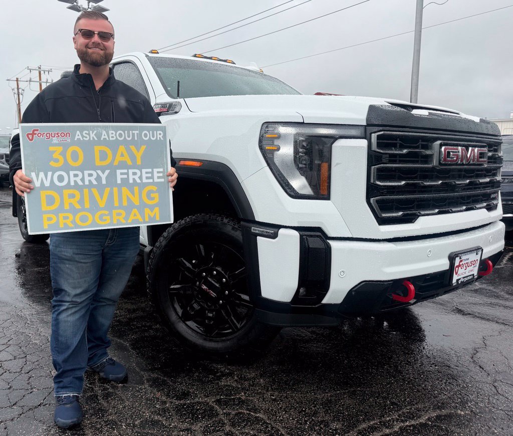 Used 2025 GMC Sierra 2500 AT4 w/ AT4 Premium Plus Package AWD/4WD image 1
