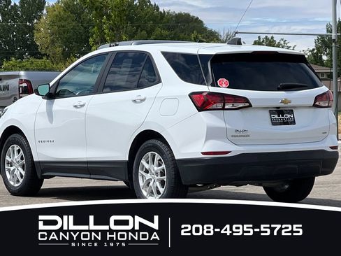 Used 2022 Chevrolet Equinox LS w/ LS Convenience Package AWD/4WD image 6