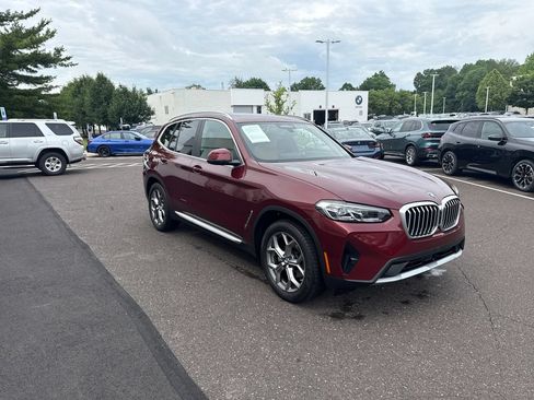 Used 2024 BMW X3 xDrive30i w/ Premium Package AWD/4WD image 7