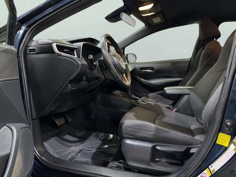 Used 2019 Toyota Corolla SE image 25