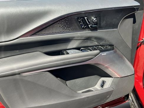 New 2026 Cadillac Lyriq V AWD/4WD image 10