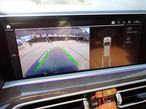 Used 2022 BMW X5 xDrive40i w/ M Sport Package image 26