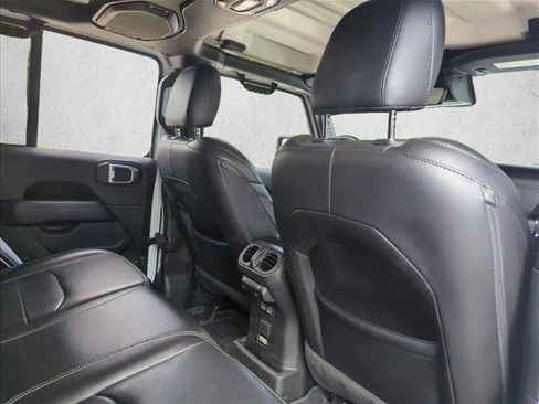 Used 2022 Jeep Wrangler Unlimited Sahara w/ Safety Group image 20