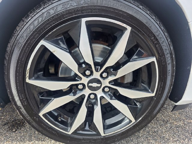 Used 2018 Chevrolet Malibu LT FWD image 7