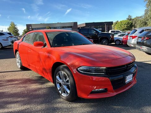 Used 2022 Dodge Charger SXT w/ Cold Weather Package AWD/4WD image 3