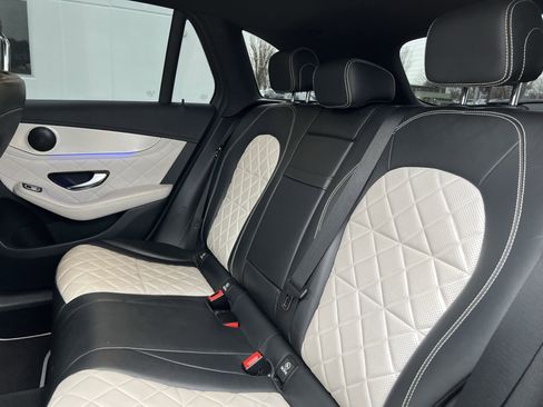 Used 2020 Mercedes-Benz GLC 300 4MATIC image 33