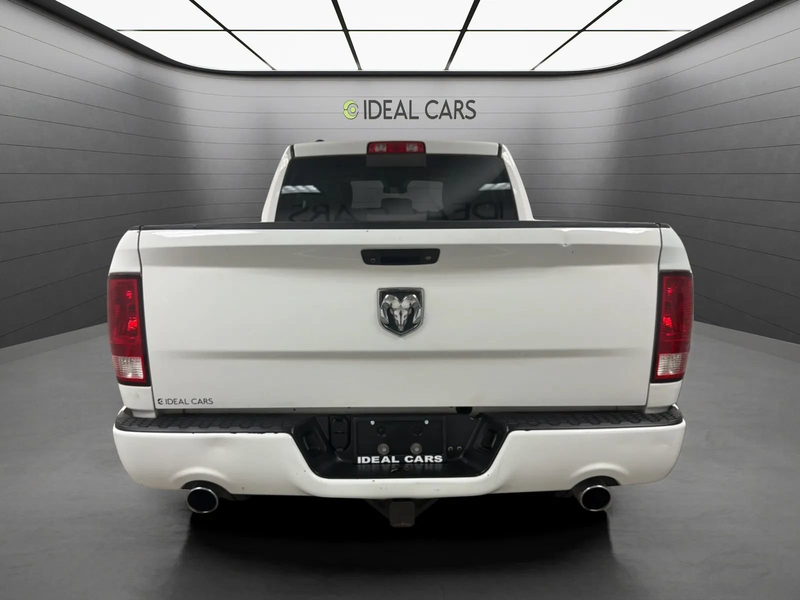 Used 2017 RAM 1500 Express w/ Express Value Package RWD image 6