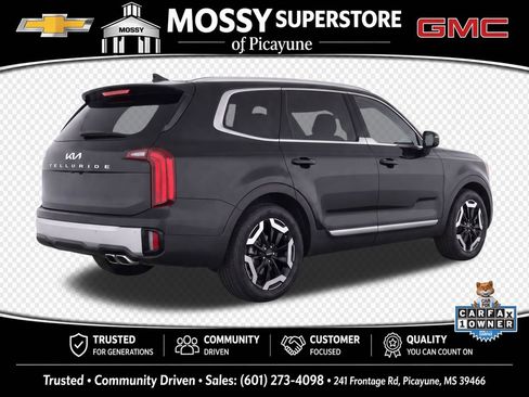 Used 2025 Kia Telluride S FWD image 4