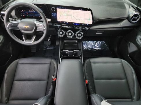 Certified 2024 Chevrolet Blazer EV LT AWD/4WD image 20