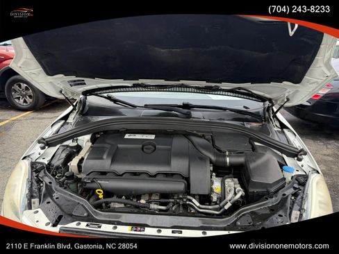 Used 2013 Volvo XC60 T6 image 11