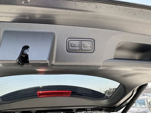 Used 2025 Kia Telluride EX FWD image 25