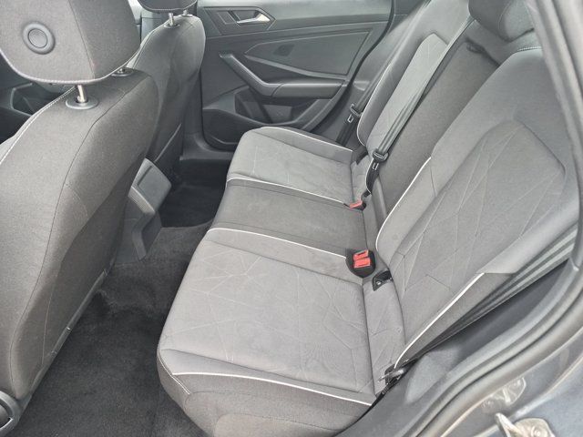 Used 2025 Volkswagen Jetta Sport FWD image 27