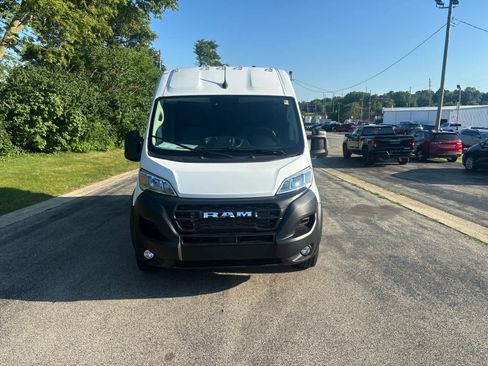 New 2025 RAM ProMaster 2500 w/ Convenience Group image 2