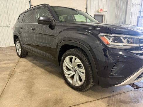 Used 2022 Volkswagen Atlas SE AWD/4WD image 10