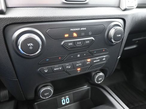 Used 2020 Ford Ranger XLT w/ Equipment Group 301A Mid RWD image 23