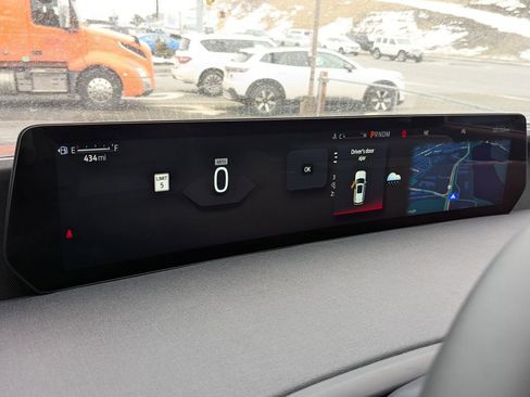 Used 2025 Ford Expedition Max Active image 21