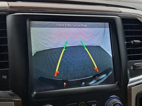 Used 2018 RAM 1500 Laramie w/ Convenience Group image 13