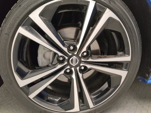 Used 2021 Nissan Sentra SR FWD image 31