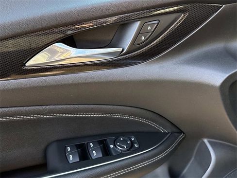 Used 2019 Buick Regal GS image 18