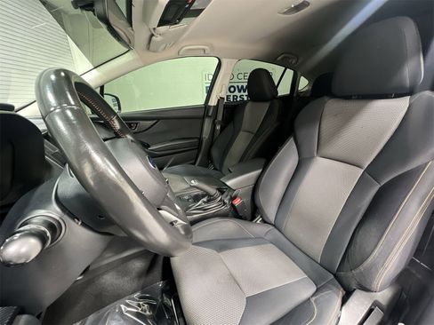 Used 2019 Subaru Crosstrek 2.0i Premium image 11