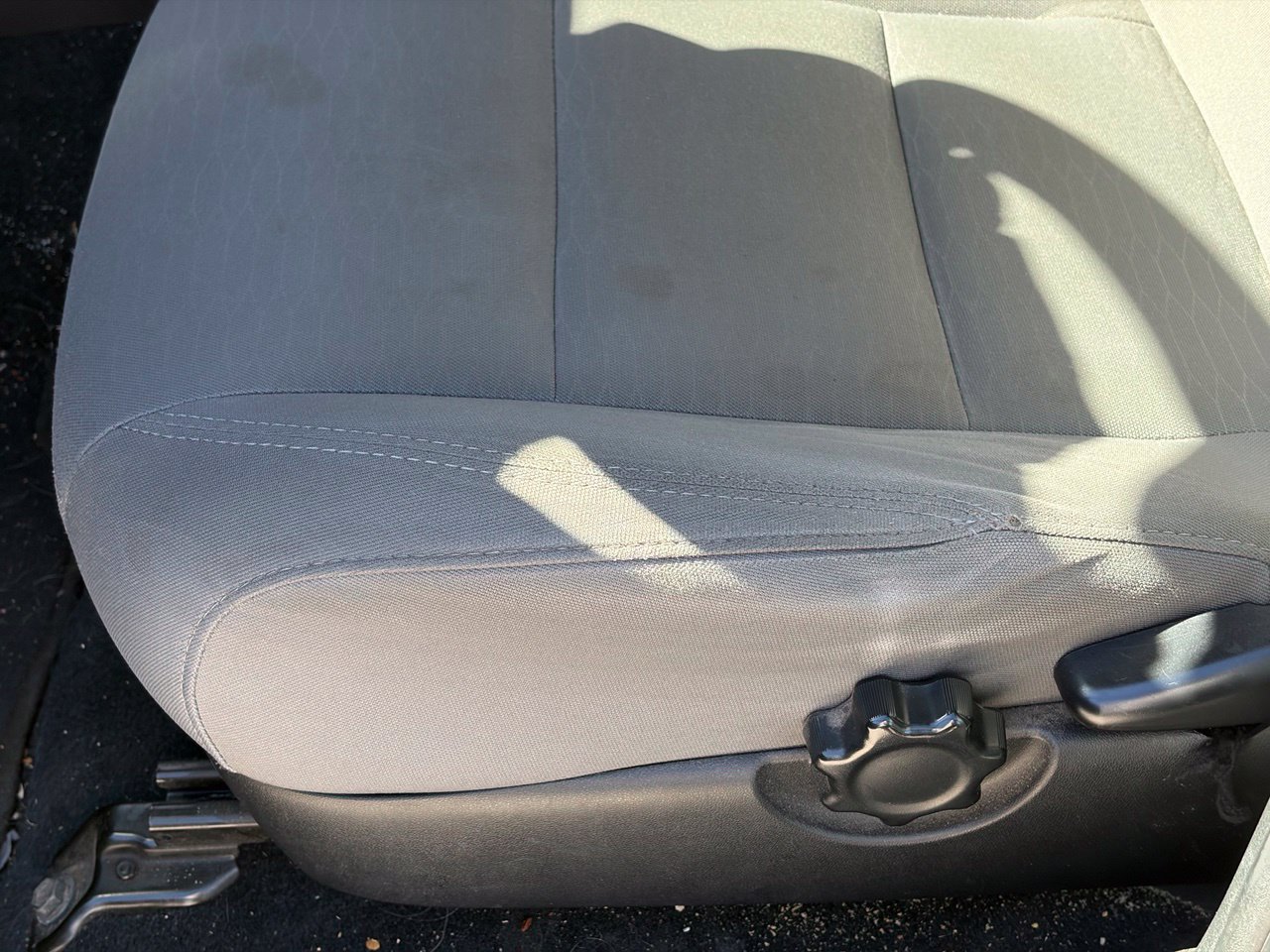 Used 2019 Toyota Tacoma SR5 RWD image 4
