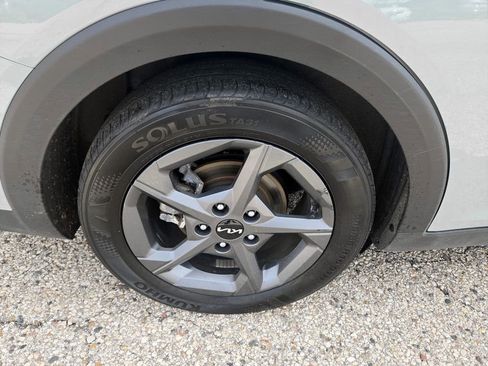 Used 2025 Kia K4 LXS image 31