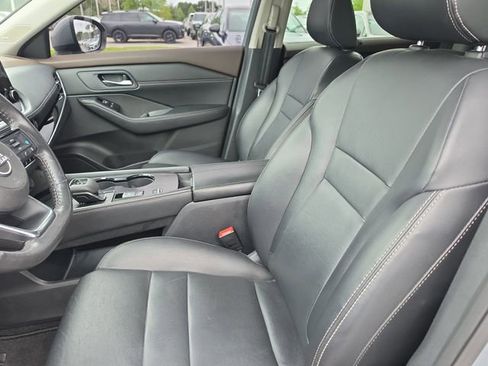 Used 2023 Nissan Rogue SL w/ SL Premium Package FWD image 16