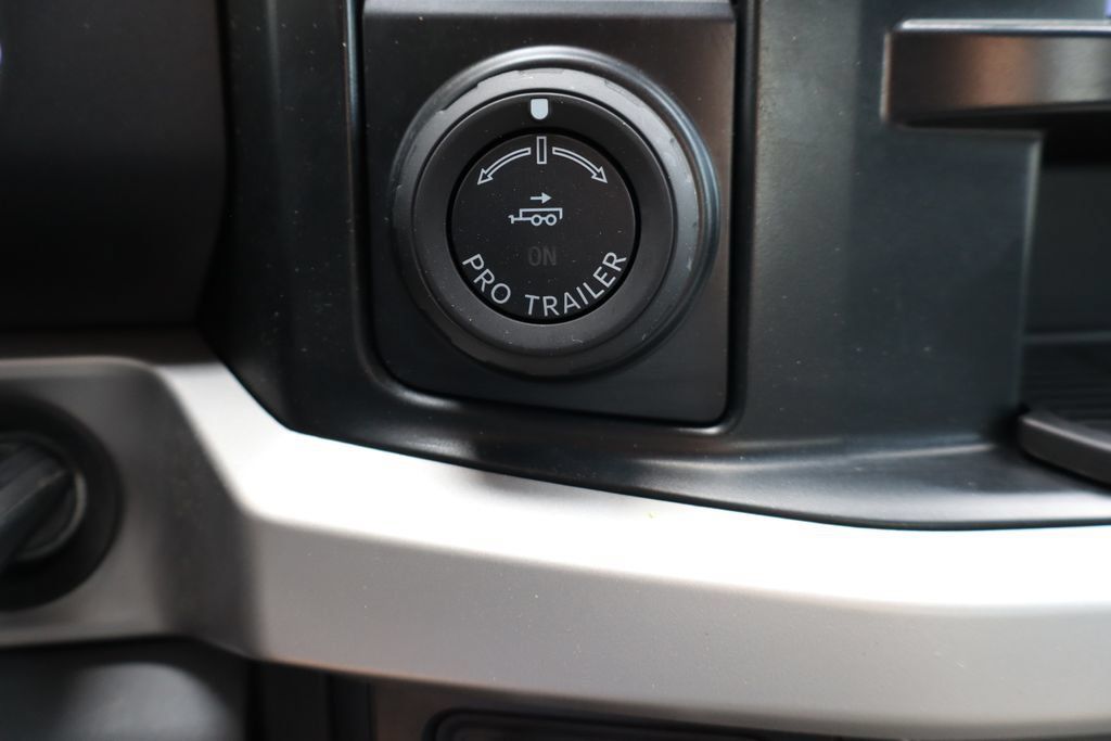Used 2023 Ford F350 XL w/ 360-Degree Camera Package AWD/4WD image 30