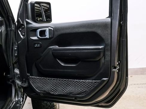 Used 2021 Jeep Wrangler Unlimited Rubicon image 78