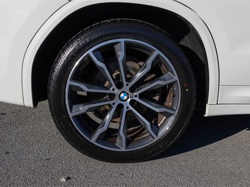 Used 2018 BMW X3 xDrive30i image 9
