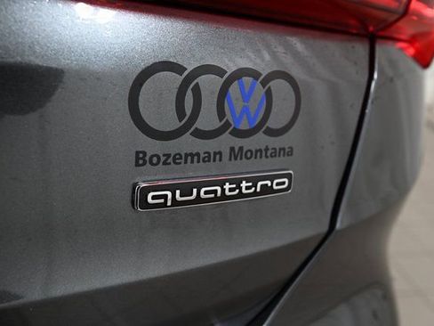 Used 2025 Audi Q3 2.0T Premium Plus w/ Premium Plus Package image 19