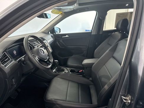Used 2021 Volkswagen Tiguan SEL image 22